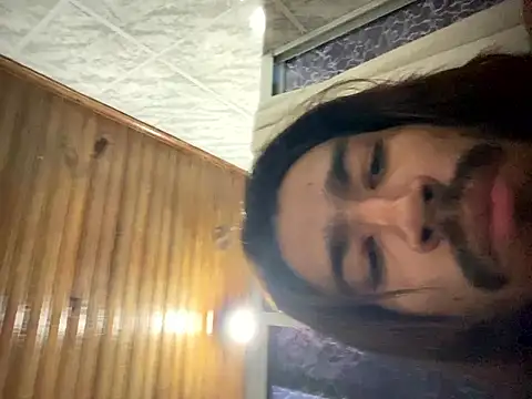 Mineirinho043 online show from 25, 5, 2026