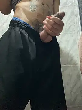 Mineirinho043 online show from 13, 6, 2026