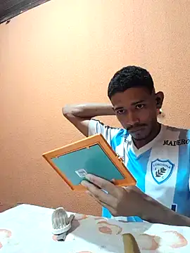 Snapshot of Mineirinho043 chatting on 16, 3, 2025 Mineirinho043 online show from 16, 3, 2025