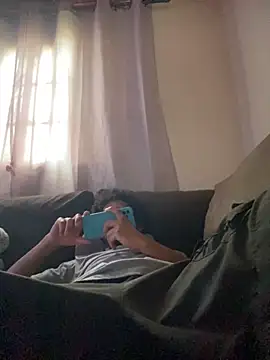 Mineirinho043 online show from 5, 11, 2025