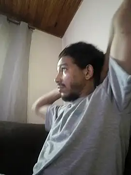 Mineirinho043 online show from 18, 10, 2025