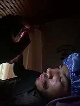 Mineirinho043 online show from 11, 2, 2026