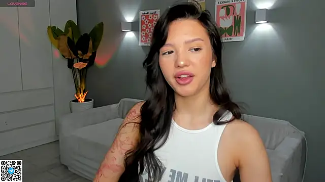 Snapshot of RikoAsada chatting on 14, 11, 2025 RikoAsada online show from 14, 11, 2025