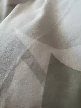 ItsMeLumisch online show from 3, 2, 2025