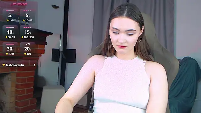 Snapshot of Kira_Jin chatting on 11, 2, 2025 Kira Jin online show from 11, 2, 2025