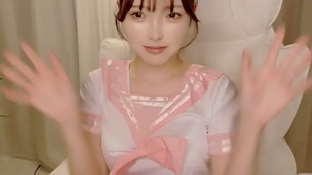 Snapshot of mimitan4545 chatting on 7, 2, 2025 mimitan4545 online show from 7, 2, 2025