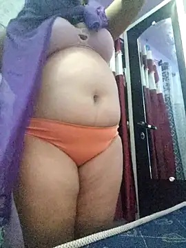 Snapshot of neha007-K chatting on 15, 4, 2026 neha007-K online show from 15, 4, 2026