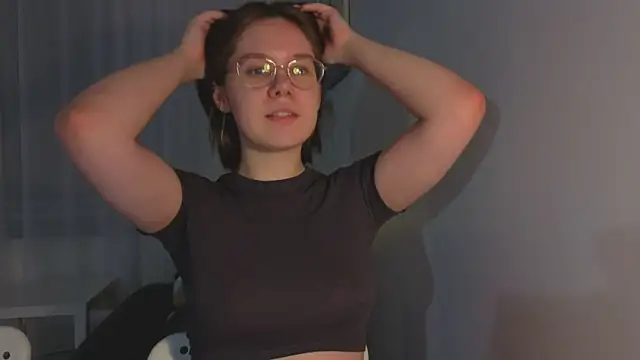 Mia Luw online show from 29, 3, 2026