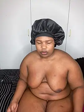 Snapshot of Cuddle_Bear chatting on 22, 7, 2026 Cuddle Bear online show from 22, 7, 2026