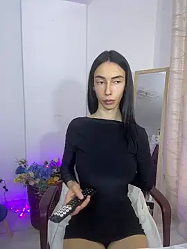 Snapshot of Celine_Roxelle chatting on 12, 9, 2025 Celine Roxelle online show from 12, 9, 2025