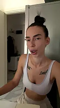 Celine Roxelle online show from 28, 7, 2026