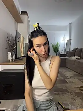 Snapshot of Celine_Roxelle chatting on 22, 5, 2026 Celine Roxelle online show from 22, 5, 2026