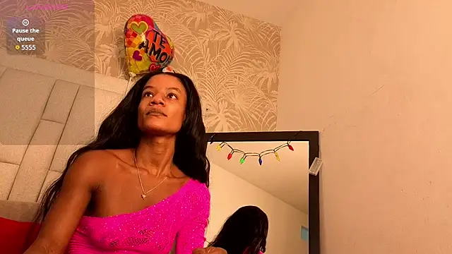 dafnnelewis online show from 16, 12, 2025