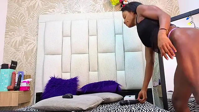 dafnnelewis online show from 2, 2, 2026