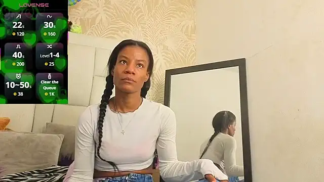dafnnelewis online show from 26, 5, 2026