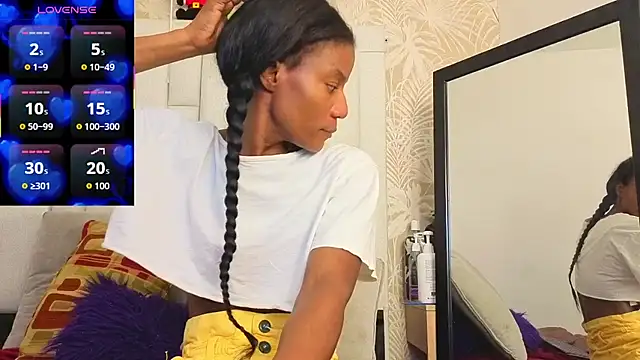 dafnnelewis online show from 27, 5, 2026