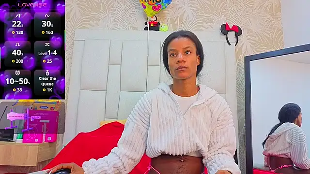 dafnnelewis online show from 16, 4, 2026