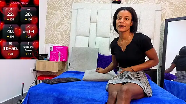 dafnnelewis online show from 13, 3, 2026