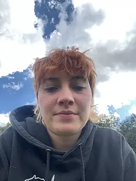 Maggie Geller online show from 7, 11, 2025