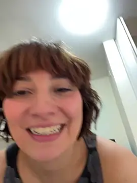 Snapshot of Maggie_Geller chatting on 10, 6, 2026 Maggie Geller online show from 10, 6, 2026