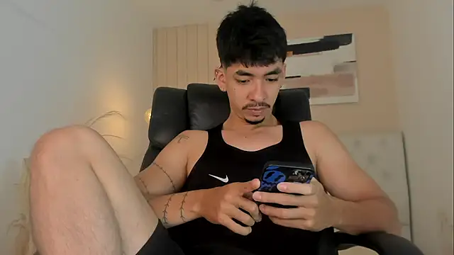 ISAAC CRYSTON online show from 28, 2, 2026