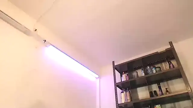 michellatinhot online show from 28, 6, 2026