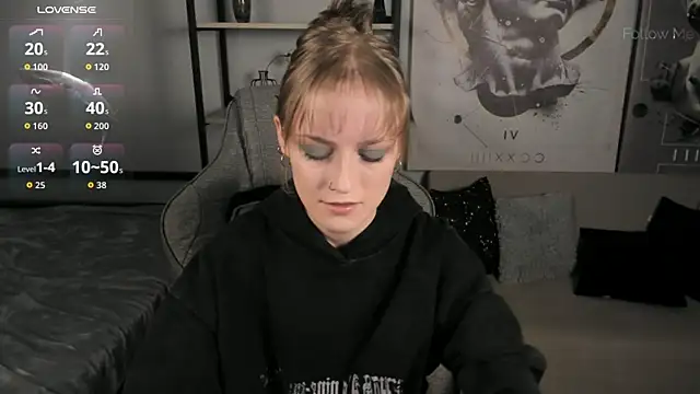 KiraMontoya online show from 19, 12, 2025