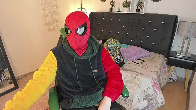 Golden-Boyy online show from 2, 10, 2025