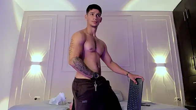 Snapshot of ANDRES_STUD chatting on 3, 6, 2026 ANDRES STUD online show from 3, 6, 2026