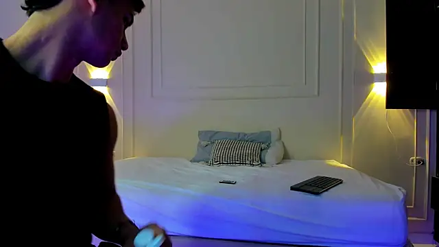 Snapshot of ANDRES_STUD chatting on 2, 6, 2026 ANDRES STUD online show from 2, 6, 2026