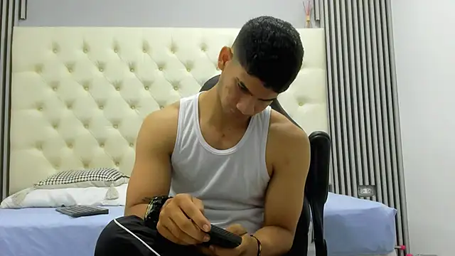 ANDRES STUD online show from 8, 2, 2026