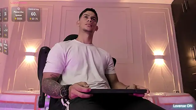 Snapshot of ANDRES_STUD chatting on 31, 5, 2026 ANDRES STUD online show from 31, 5, 2026