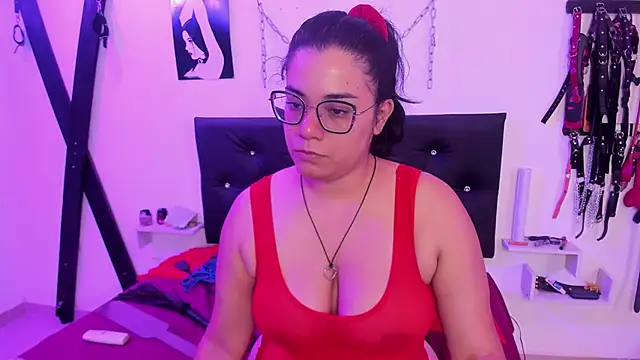 Julieta Carden  online show from 14, 3, 2026