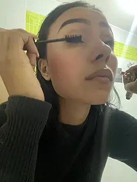 Snapshot of julieta_fn chatting on 23, 4, 2026 julieta fn online show from 23, 4, 2026