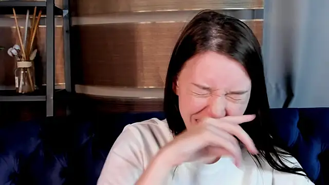 ErlinaBrabazon online show from 5, 2, 2025