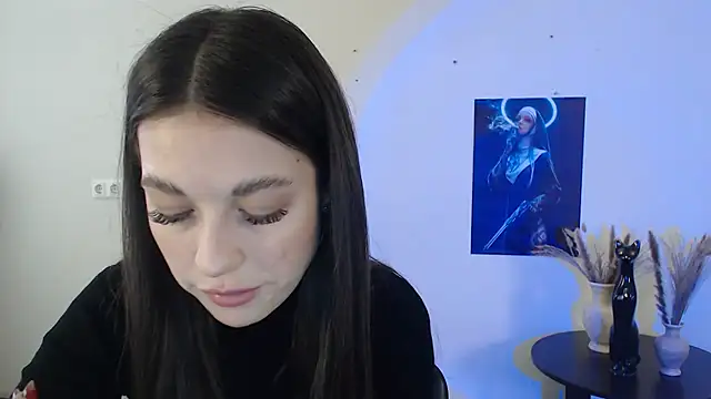 Eva Eldis online show from 2, 3, 2025