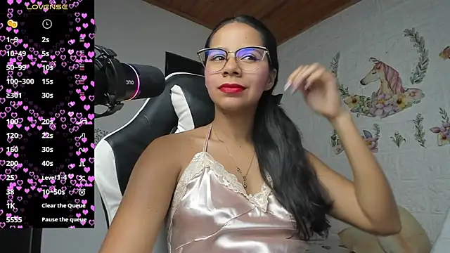 Snapshot of alisson_hoffman05 chatting on 30, 7, 2026 alisson hoffman05 online show from 30, 7, 2026