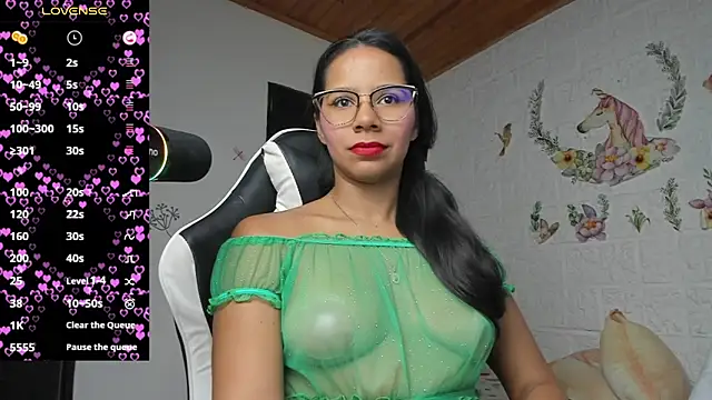 Snapshot of alisson_hoffman05 chatting on 28, 7, 2026 alisson hoffman05 online show from 28, 7, 2026