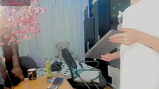 Irina milkmaid online show from 4, 7, 2026