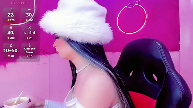 Snapshot of Irina_milkmaid chatting on 5, 3, 2025 Irina milkmaid online show from 5, 3, 2025
