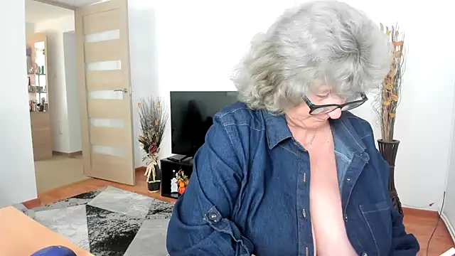 NoraJohnson6 online show from 22, 10, 2025