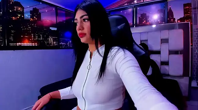 Natha and Sophia online show from 7, 2, 2025