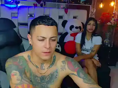 Natha and Sophia online show from 17, 2, 2025