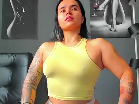 karlyjons12 online show from 28, 10, 2025