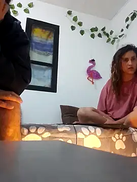 jeans and emma online show from 29, 9, 2025