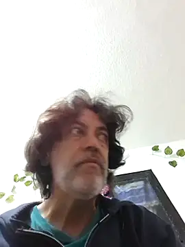 jeans and emma online show from 4, 11, 2025