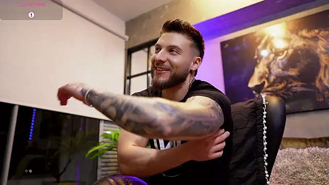 Snapshot of David_blake_ chatting on 27, 11, 2025 David blake online show from 27, 11, 2025