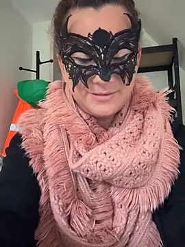 Loveblackzilla online show from 3, 2, 2026