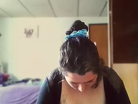 isabellapurple online show from 18, 2, 2026