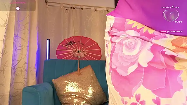 sophia dumont online show from 13, 11, 2025